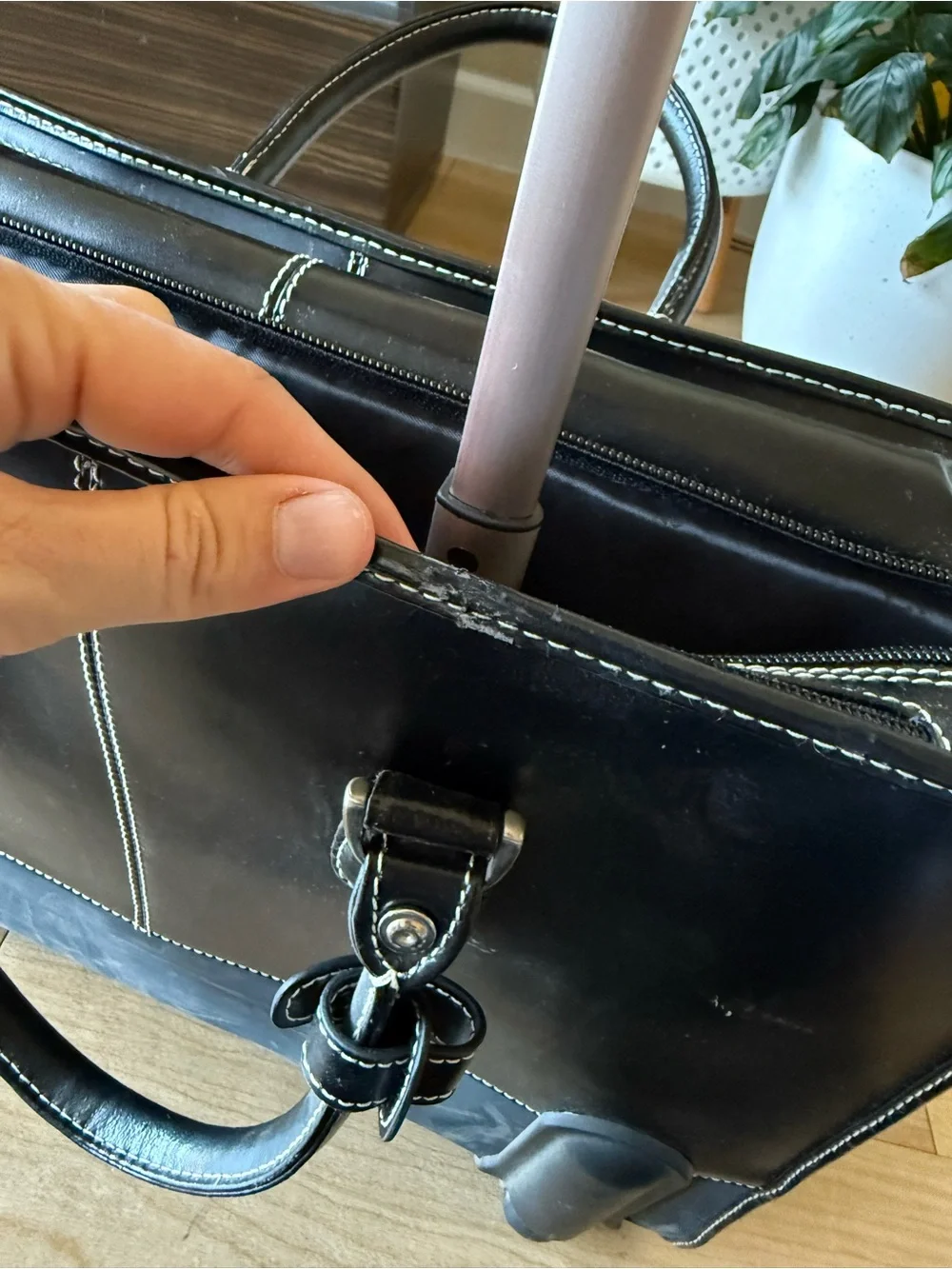 Franklin Covey Wheeled Leather Business Case